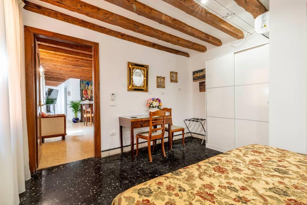 Ca' Mandorla 027042Loc09523 Appartement Venetië Buitenkant foto